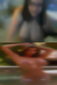 Paris fat horny sexy girls.